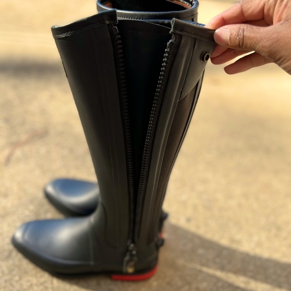 Black Hunter Boots - Picture 7 of 15